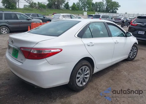 2015 Toyota Camry Le из США, поврежденный, VIN 4T1BF1FK1FU097342